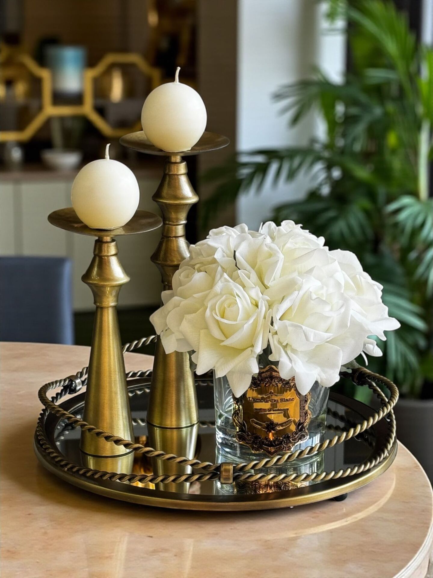 Zincir Tepsi, Cam Vazo Islak 10'lu Gül & 2'li Huni Şamdan + Mum / Eskitme – 3 Parça SET