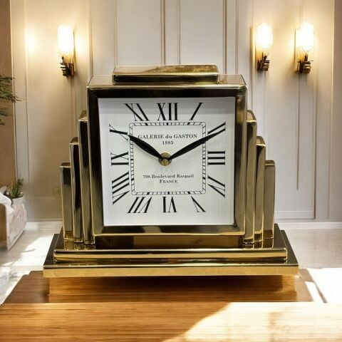 Metal Masaüstü Kare Saat