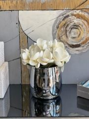 Yapay Manolya Çiçekli Cezve Saksı