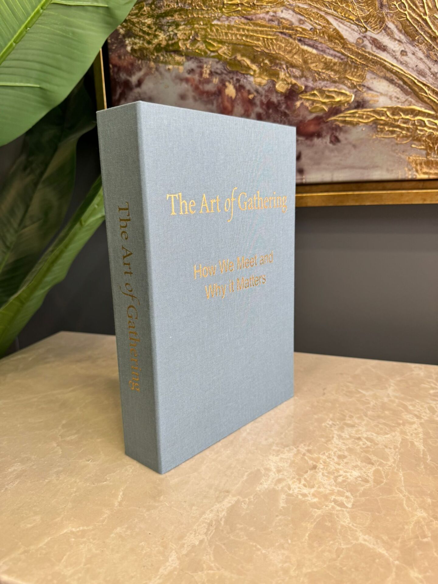 Kumaş Dokulu Kitap Kutusu The Art Of Gathering Gri-Gold