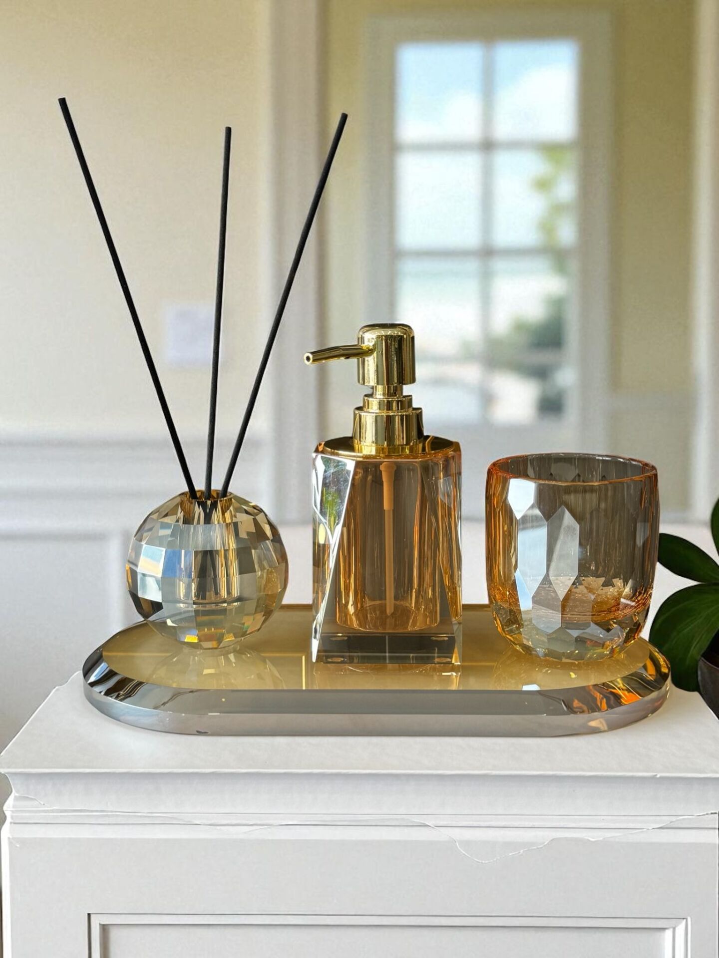 Premium Kristal Cam Banyo Seti – Bal / Gold 4’lü Set