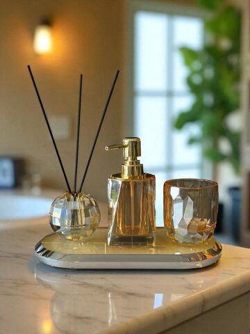 Premium Kristal Cam Banyo Seti – Bal / Gold 4’lü Set