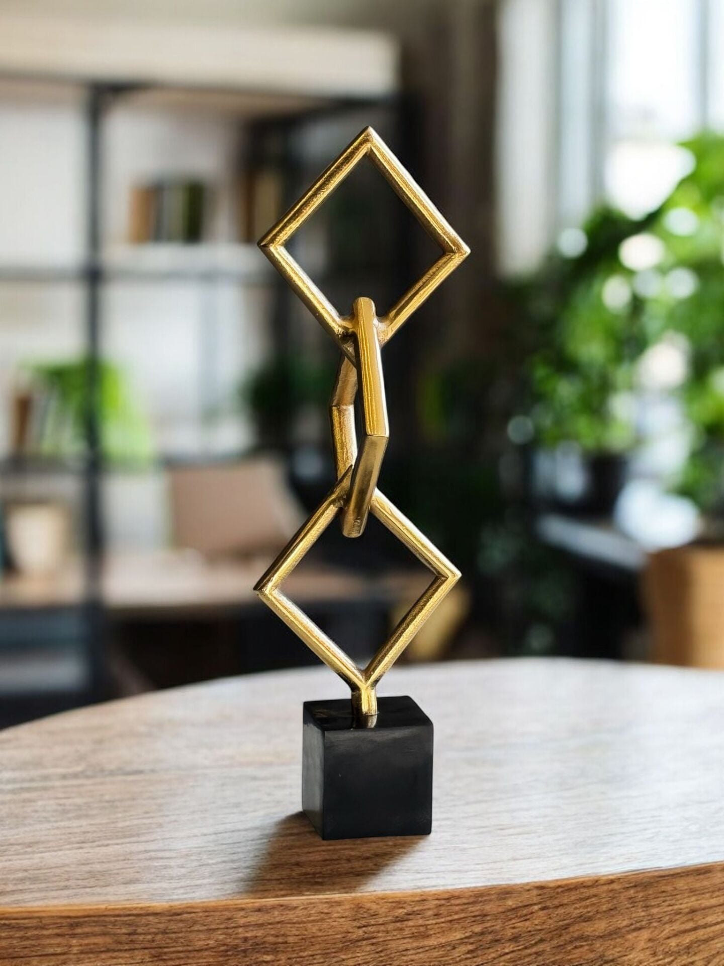 Dekoratif Döküm Kare Zincir – Gold