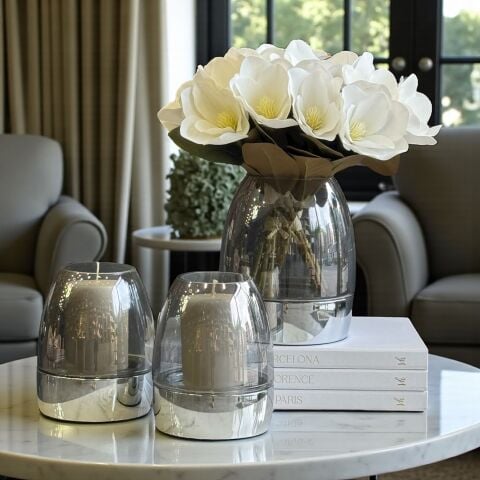 Metalli B.Cam Vazo Manolya Aranjman & 2’li Küçük Mumluk Seti – Gümüş