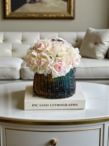 İthal Cam Çanta – Mix Renk Premium 3'lü Islak Gül Aranjmanı