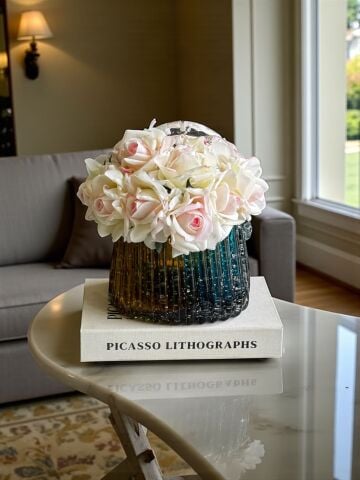 İthal Cam Çanta – Mix Renk Premium 3'lü Islak Gül Aranjmanı