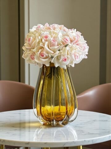 B.Cam Vazo Amber Premium Islak Gül Aranjmanı 5’li