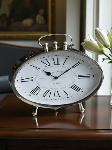 Döküm Masa Saati Oval Roma Rakamlı – Gümüş