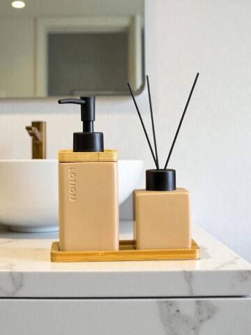 3 Parça Seramik Banyo Seti – Bambu Tepsili Krem