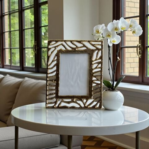 Dekoratif Döküm Çerçeve – Gold