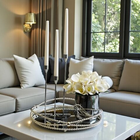 Zincir Yuvarlak Tepsi & Cezve Manolya Aranjmanı + 3’lü Mumluk Seti + Mum / Gümüş