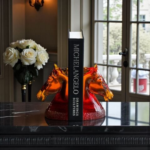 Atlı Reçine Kitap Tutucu Dekor Seti – Amber