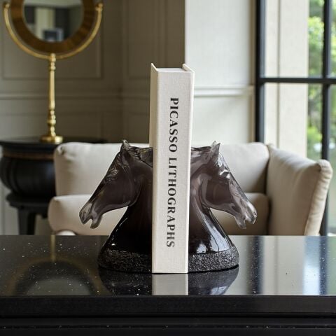 Atlı Reçine Kitap Tutucu Dekor Seti – Füme