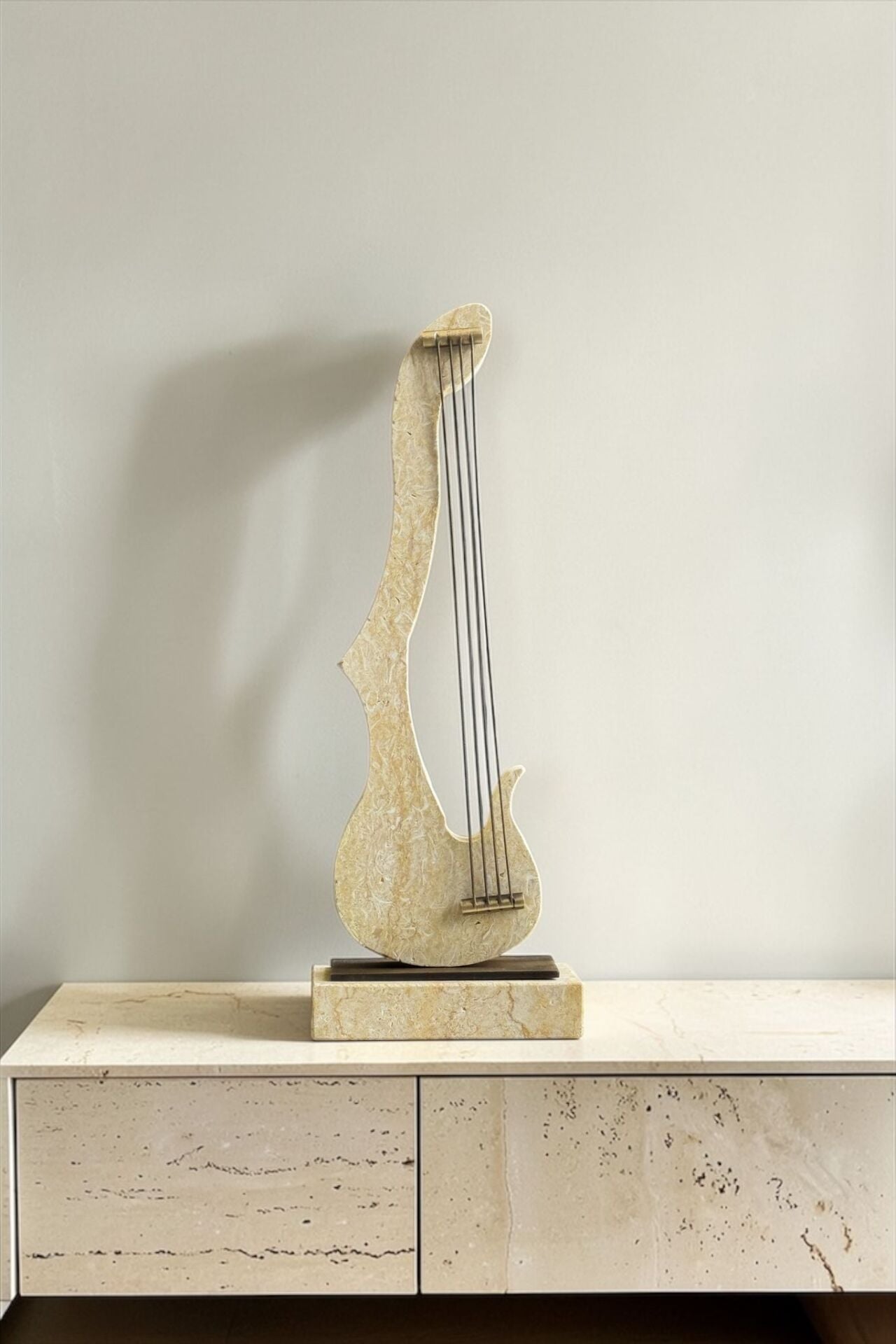 Traverten Gitar Dekoratif Aksesuar