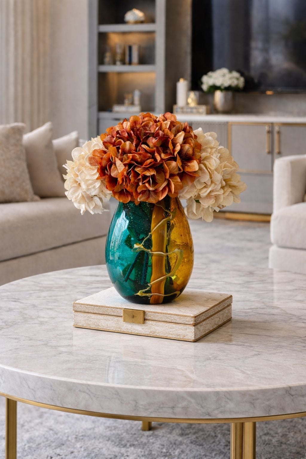 Kızıl Yol Vazo Ortanca Aranjmanı – Kısa