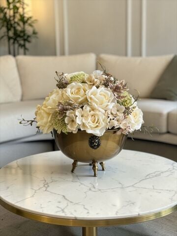 3 Ayaklı Arma Detaylı Saksı Aranjmanı – Eskitme