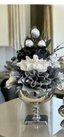 Lale Saksı Çiçek Aranjmanı Gümüş